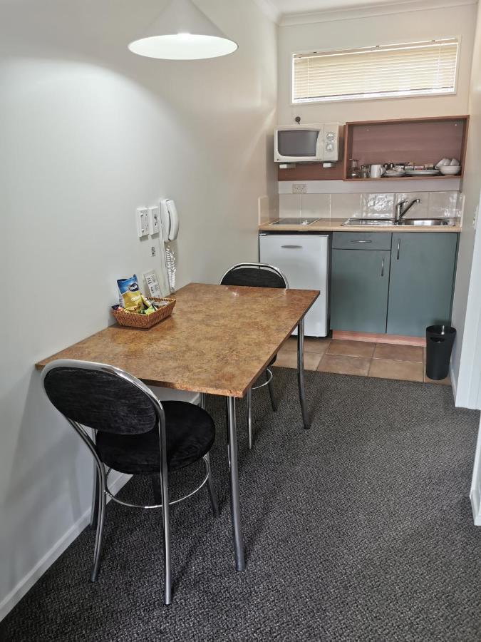 Bks Egmont Motor Lodge New Plymouth Esterno foto