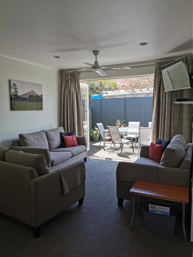 Bks Egmont Motor Lodge New Plymouth Esterno foto