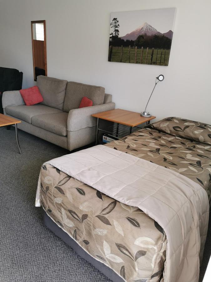 Bks Egmont Motor Lodge New Plymouth Esterno foto