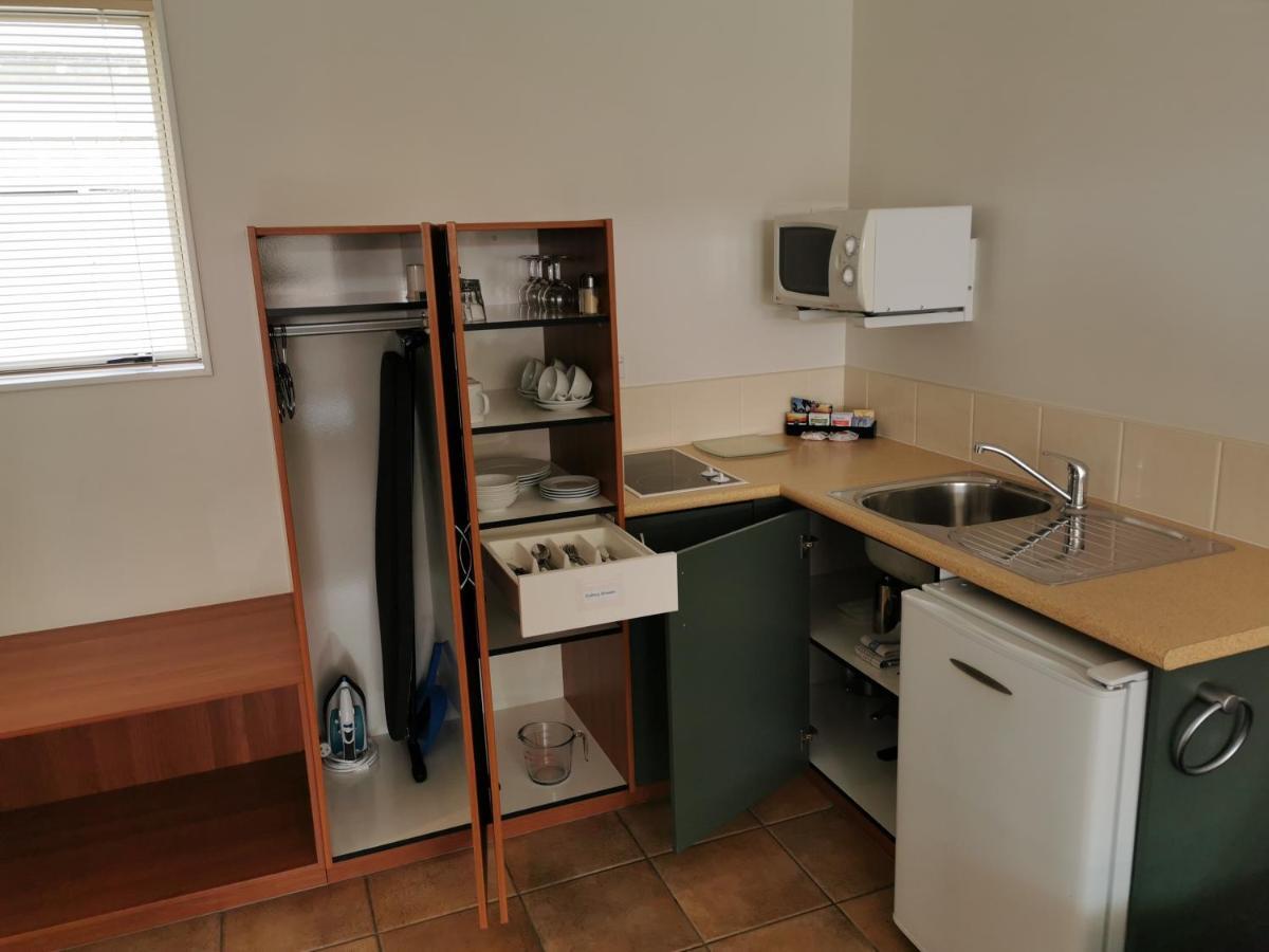 Bks Egmont Motor Lodge New Plymouth Esterno foto